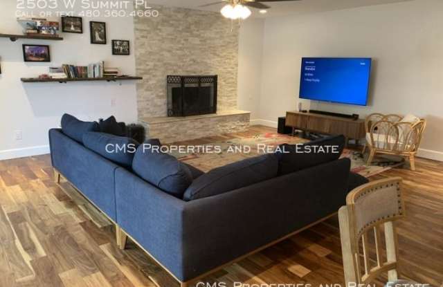 2503 W Summit Pl Gallery 2
