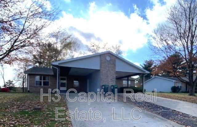 102 Southgate Dr photos photos