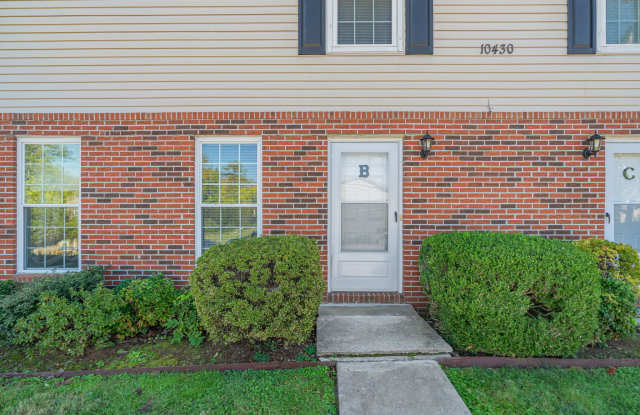 10430 Victoria Drive - B Gallery 1
