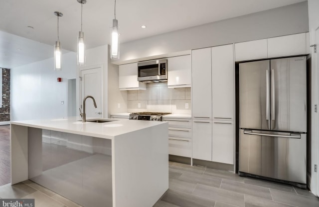 1252 WISCONSIN AVENUE NW #302 - 1252 Wisconsin Avenue Northwest, Washington, DC 20007