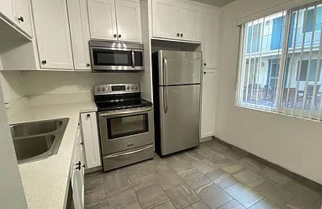 130 South Flores Street photos photos