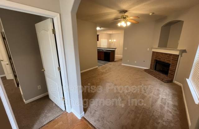 10178 Sterling Ridge Dr Gallery 4