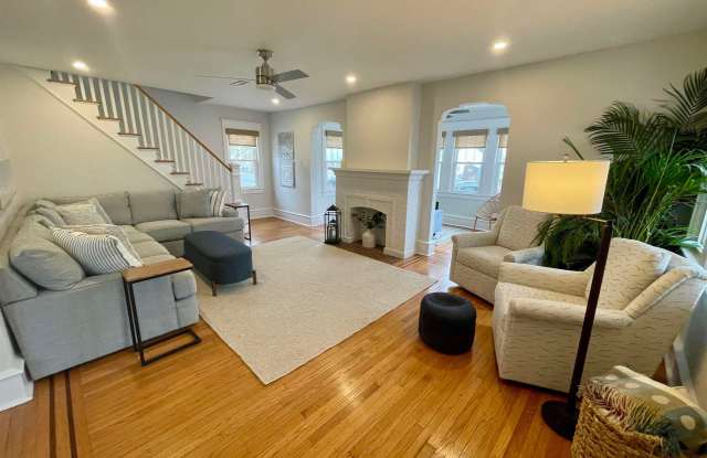 112 N Belmont Dr Gallery 4