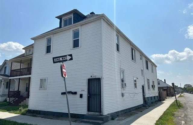 2300 Whalen Street photos photos