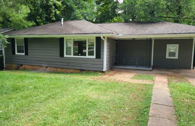 Charming 3BR/1BA Ranch Home with Fenced Backyard  Screened Porch photos photos