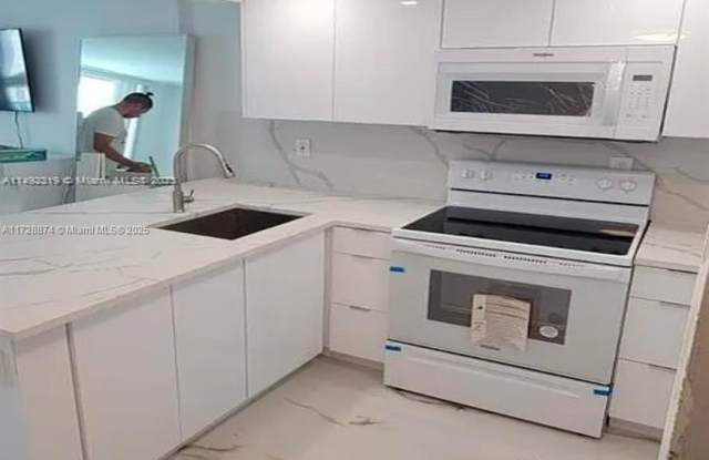 1035 West Ave photos photos