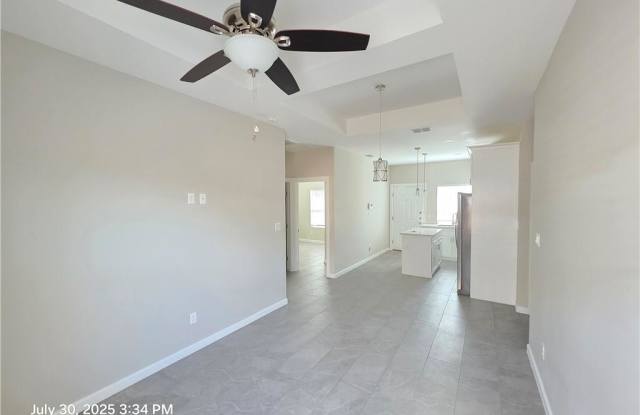 2512 E Israel Avenue - 3 Gallery 4