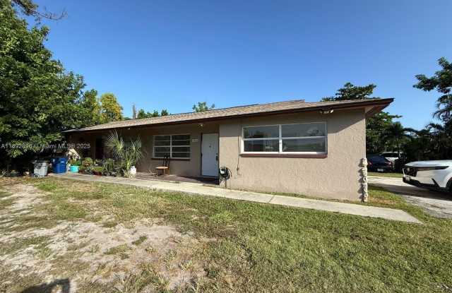 5436 Tenth Ave photos photos