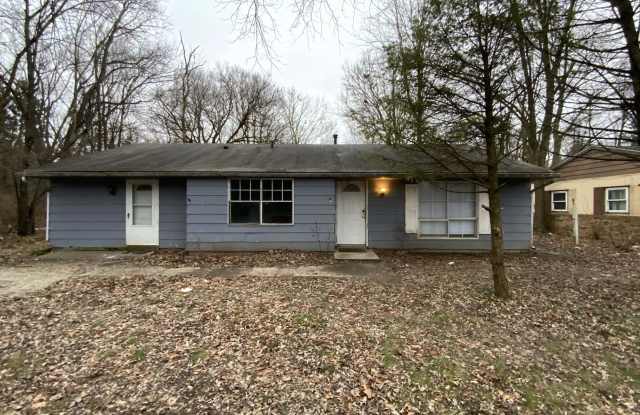 900 Shasta Dr photos photos