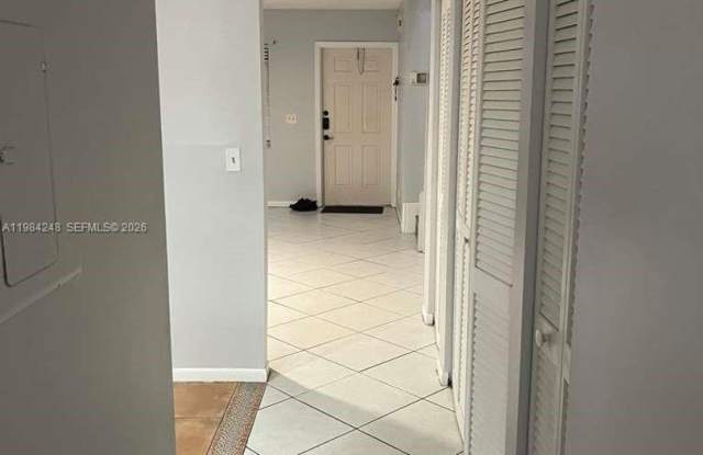 9787 Riverside Drive 62-4, Coral Springs, FL 33071 Gallery 4