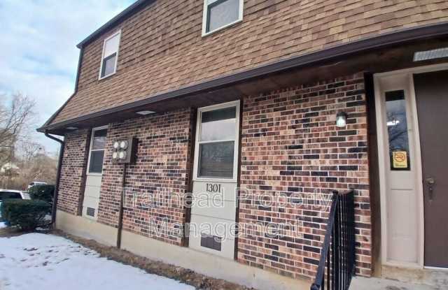 1301 E Frederick St photos photos