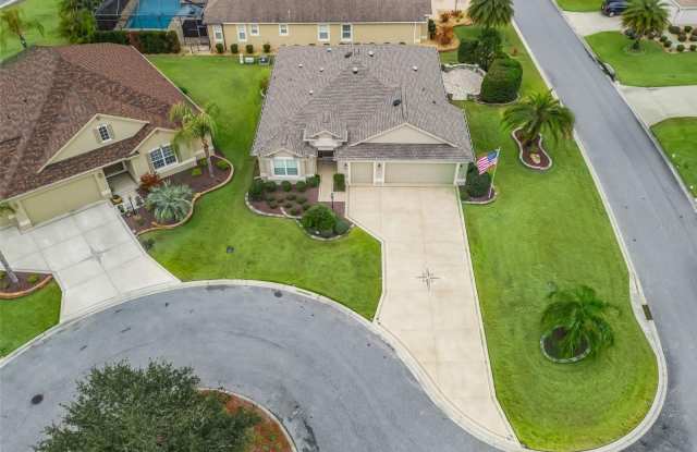 3556 MISTLETOE Court Gallery 2