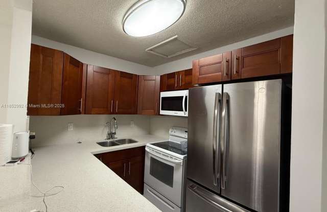 6540 W 26th Dr photos photos