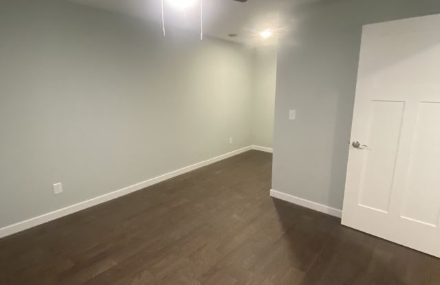 115 N. Main Avenue photos photos