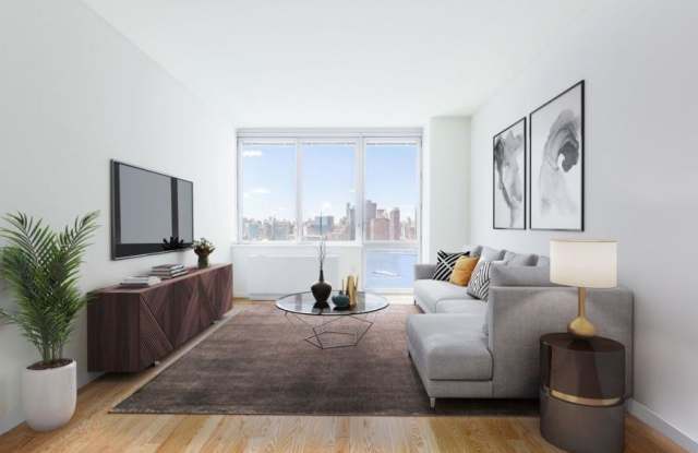 45-40 Center Boulevard - 45-40 Center Boulevard, New York City, NY 11109