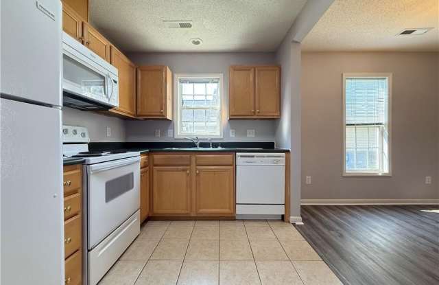 172 Cameron Way Circle Gallery 3