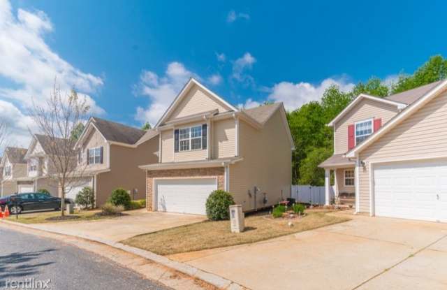 351 Arrowhead Dr Gallery 3