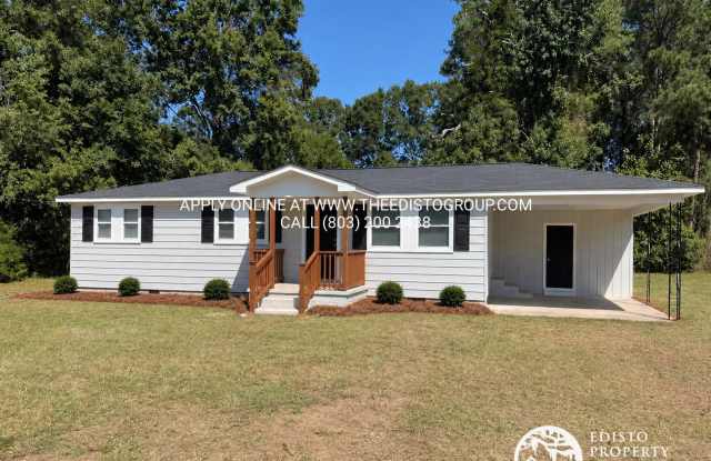 Cozy Country Living in Cordova Gallery 1