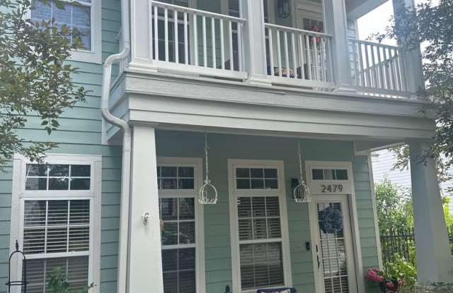 3 Bed, 2.5 Bath Garden Home in Lakewood Subdivision – Available as soon as July 1st! photos photos