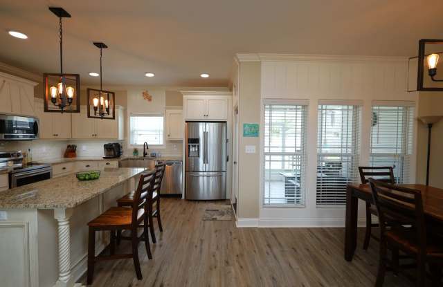 3905 Crusader Court Gallery 4