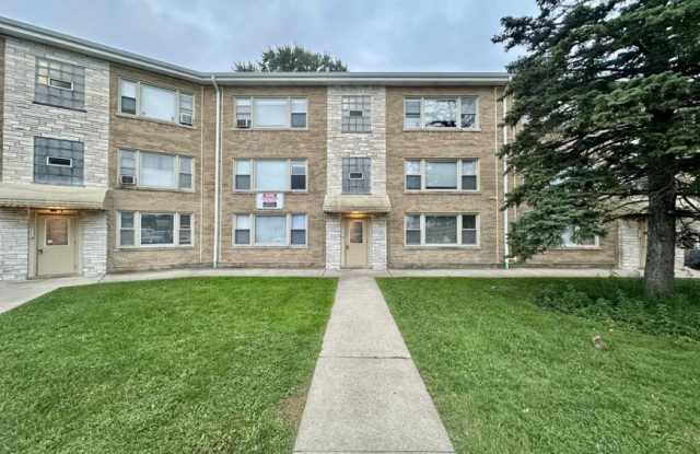 7626 Milwaukee photos photos