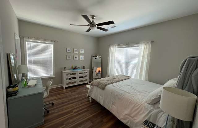 238 Summerhill photos photos