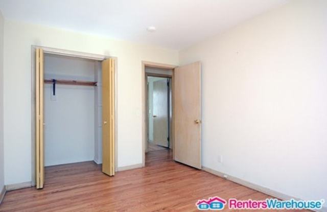 2921 Huntington Avenue Gallery 4