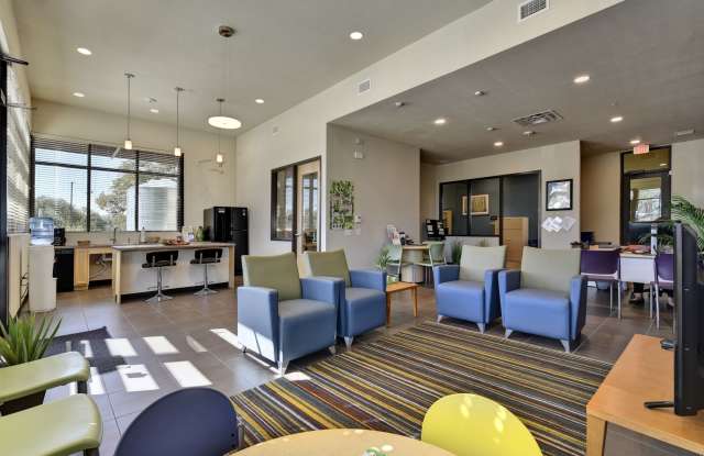 Homestead Oaks - Affordable Housing Gallery 4