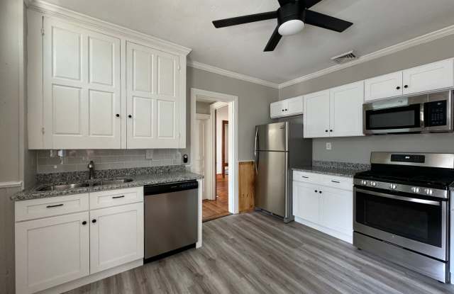 Beautifully Renovated 3 Bedroom Home in York - 460 Park Street, York, PA 17401