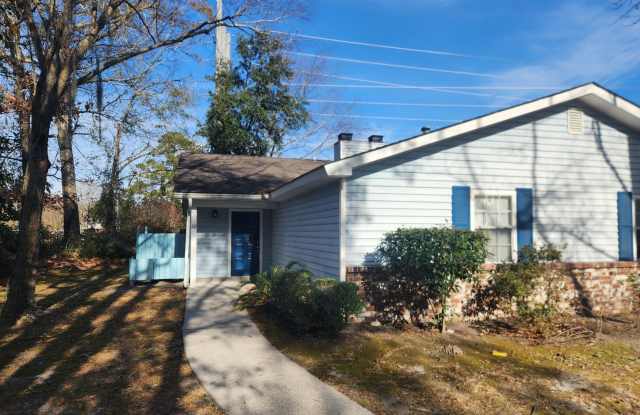 2 Bedroom, 2 Bath Georgetown townhome with Community Pool, Tennis court, and Playground! photos photos