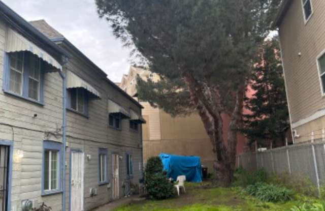 3242 linden street (front) 3242 - 3242 Linden Street, Oakland, CA 94608