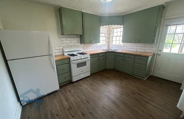 508 North Louise Street - B photos photos