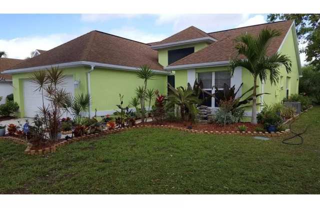 15267 Cricket LN - 15267 Cricket Lane, Cypress Lake, FL 33919