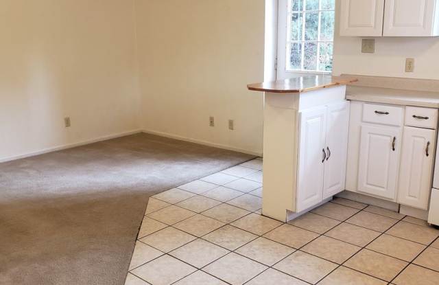 DETACHED 2BR HOME ACROSS FROM MINES — FREE LAUNDRY! $1,995/MONTH Gallery 3