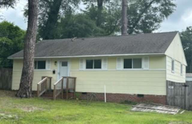 Desirable 3 Bedroom Home photos photos