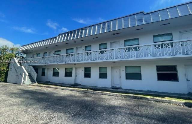 1777 Venice Ln - 1777 Venice Lane, North Miami, FL 33181