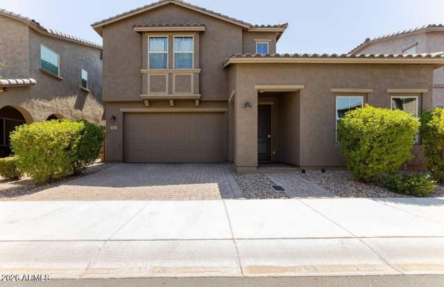 7043 E Portland Street photos photos