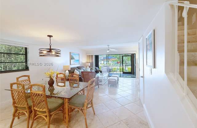 96000 Overseas Hwy Gallery 4