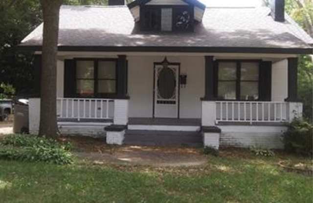523 W Harvie Avenue - 523 West Harvie Avenue, Gastonia, NC 28052