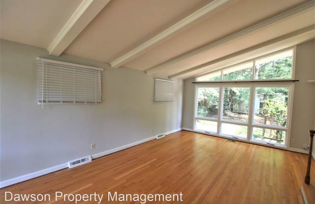 6645 Candlewood Drive Gallery 3
