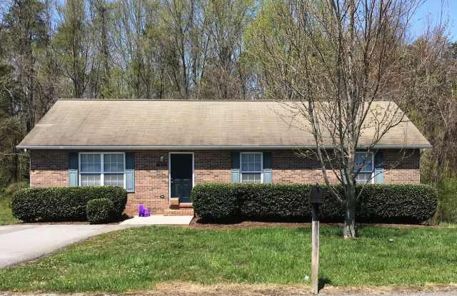 418 Blake Circle - 418 Blake Circle, Cookeville, TN 38501