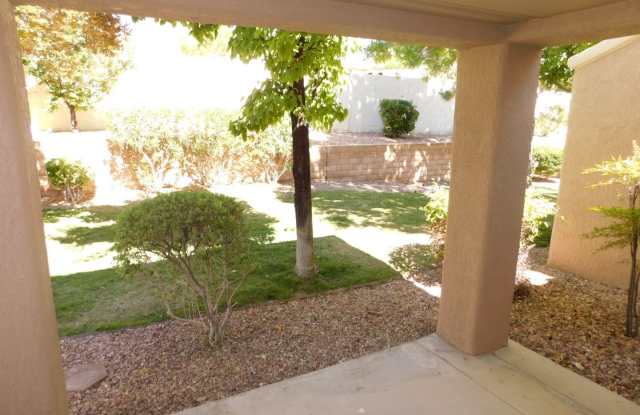 2 Bed/ 2 Bath Charleston floor plan in Sun City Summerlin Gallery 4