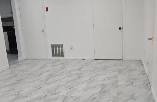 367 College Drive Gallery 1