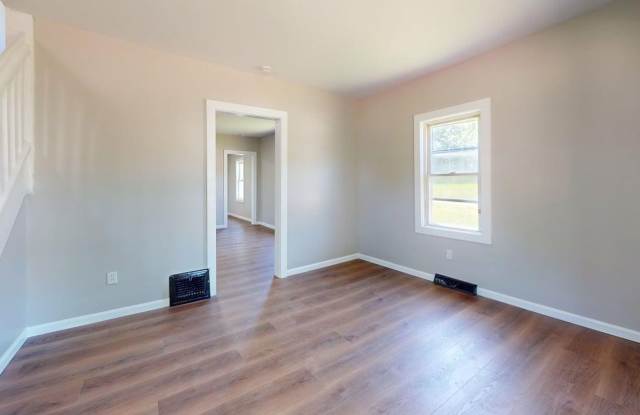 House for Rent – 1280 7th Ave, Akron, OH photos photos