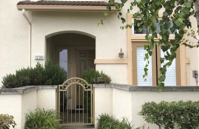 1235 Bayside Circle - 1235 Bayside Circle, Oxnard, CA 93035