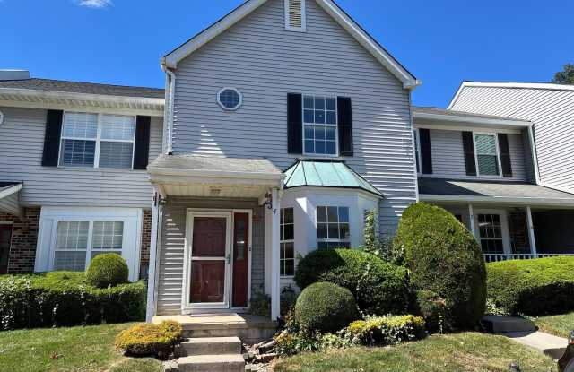 4 FAIR OAKS Court Gallery 1