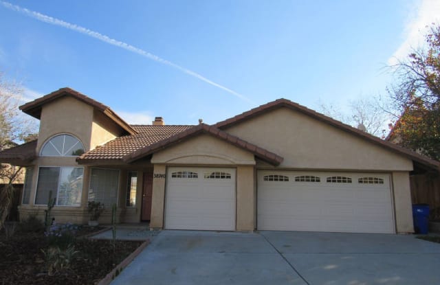 ***38740 JUNIPER TREE ROAD - 38740 Juniper Tree Road, Desert View Highlands, CA 93551