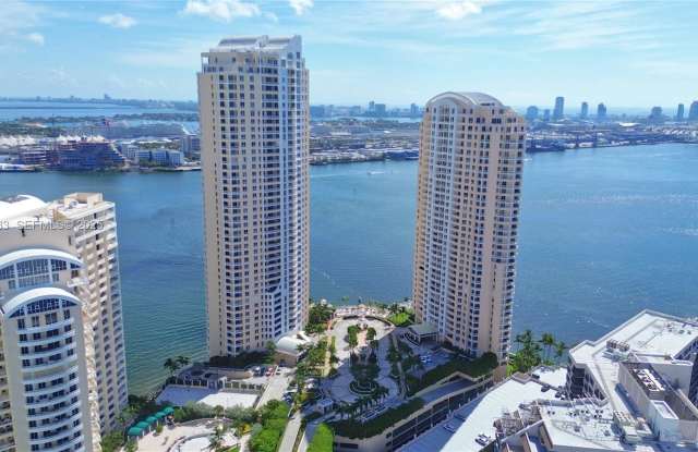 848 Brickell Key Drive Gallery 2
