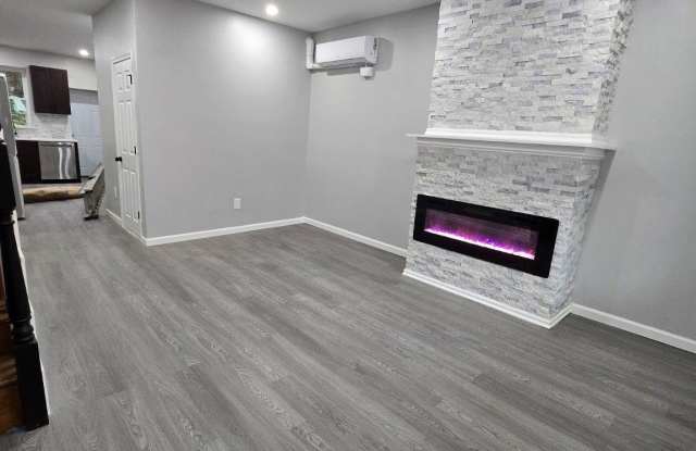 1615 S CONESTOGA Street Gallery 1