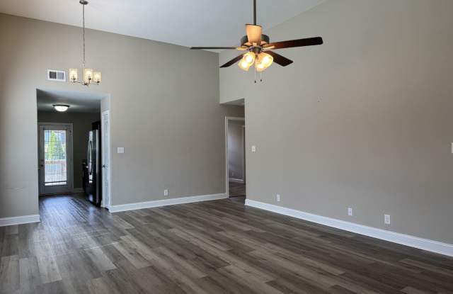 425 Irish Hills Drive Gallery 4